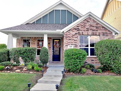 1409 Ellis Ln