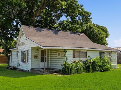 218 W Worth St