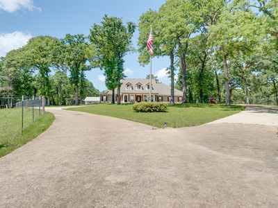 231 County Road 2105