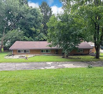 1232 Holly Dr