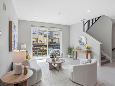 670 Squire Ave
