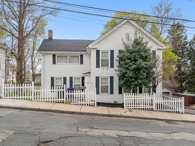 86 Rice St