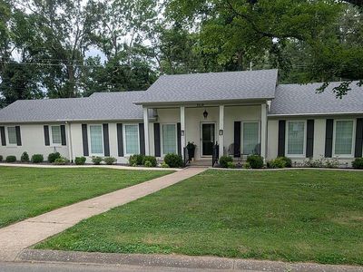 1519 Oxford Dr