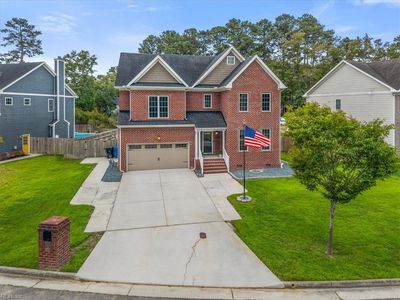 1817 Chloe Ln
