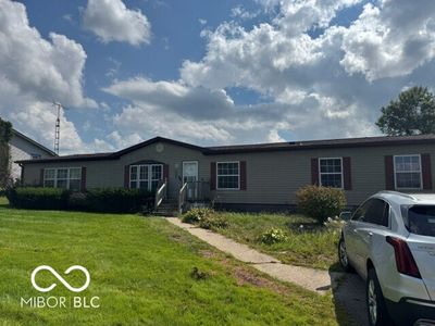 12113 E Oxford Rd