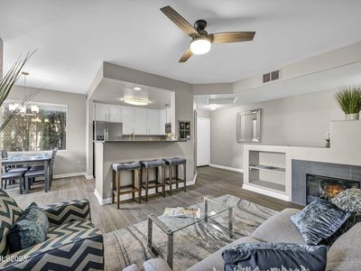 900 S Meadows Pkwy APT 814