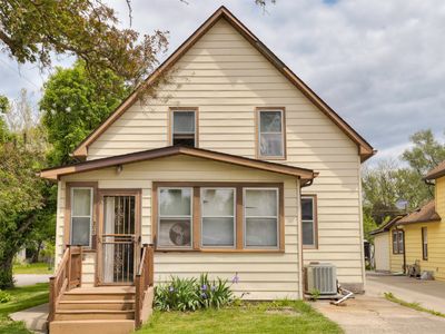 300 E Granger Ave