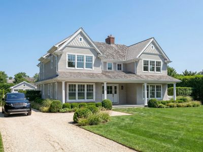 84 Corrigan St