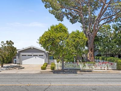 8395 Westwood Dr