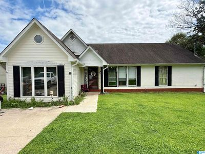 46 Patricia Rd