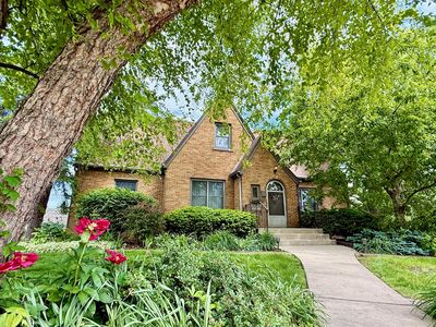 2205 Nondorf St