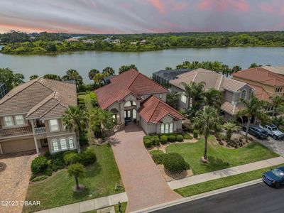 100 Emerald Lake Dr