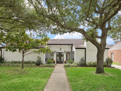 12219 Rocky Knoll Dr