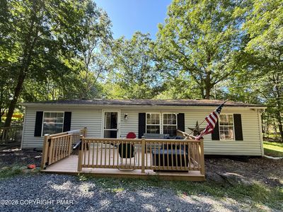 11 McKinley Ln