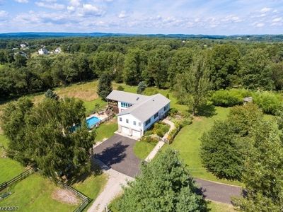 31 Pierce Rd