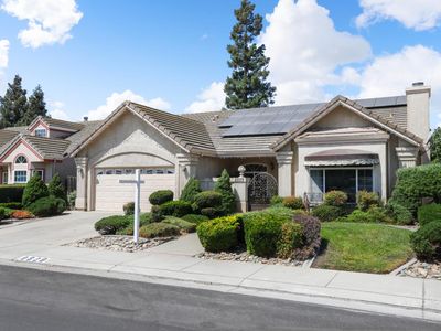 9829 Twin Creeks Ave