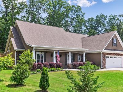 59 Grand Georgian Ct NE