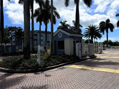 8560 SW 212th St APT 203
