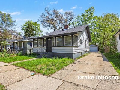 1626 Dyson St