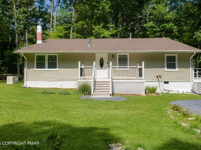 1113 Bracts Rd