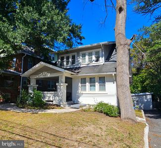 6839 Eastern Ave