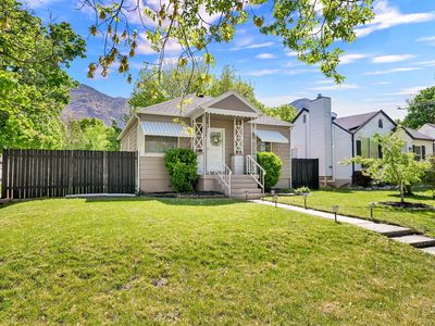 2352 Polk Ave