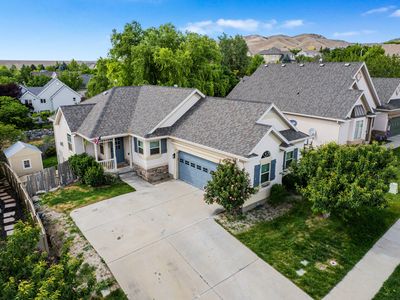 4421 N Chestnut Oak Dr