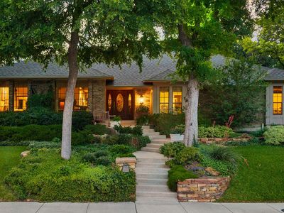 9009 Arbor Park Dr