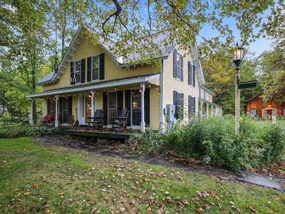 1460 Main Street