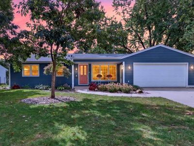 313 Vista Dr