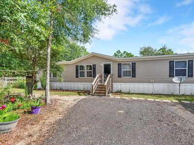 328 Raphael Rd E