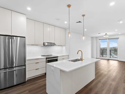 125 Cambrian Way #611