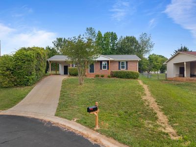 154 Glassy Dr