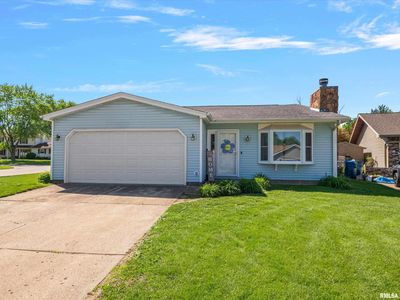 2712 Mead