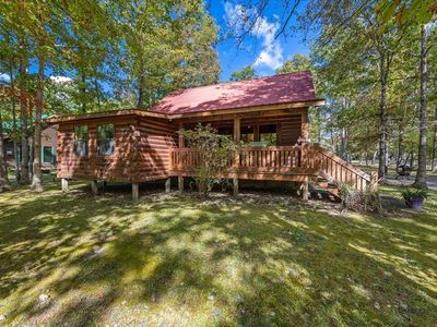 103 Hundred Oaks Loop