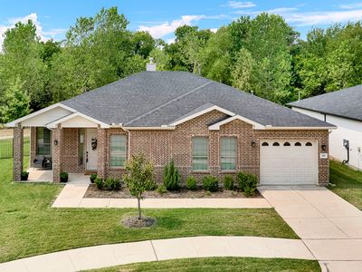 805 Hearthside Way