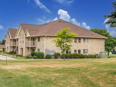 4835 Easy STREET #11