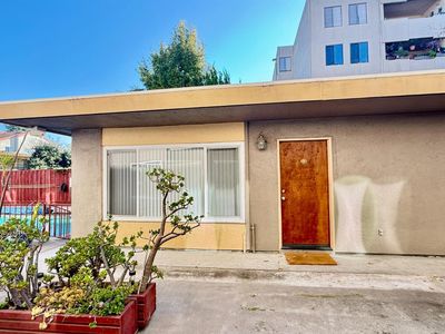 330 Vernon St APT 111