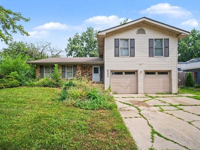 532 Carlyle Ln