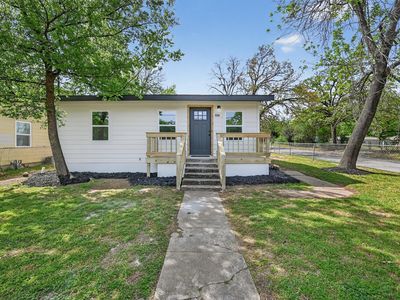 3500 Baylor St