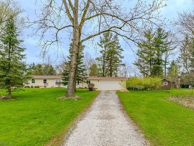 Property at 18890 Maplewood Ln, Chagrin Falls, OH