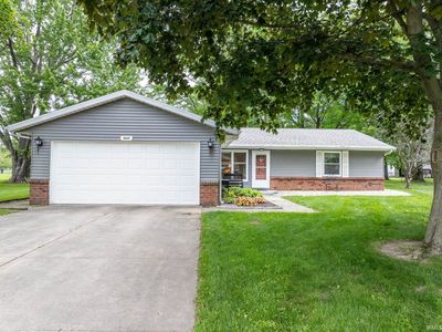 1069 Mitten Dr