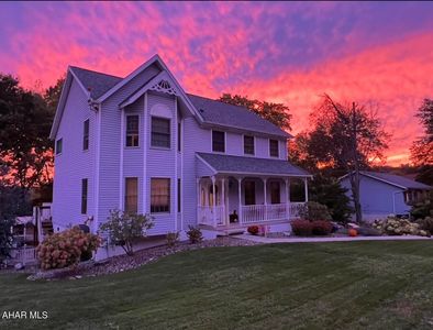 160 Sarah Dr