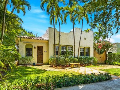 810 Avon Road