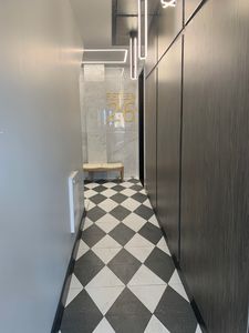 1526 Lincoln Pl #2L