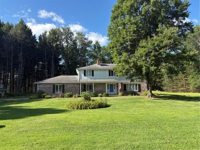 26 Country Club Rd