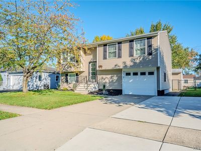 54 Madeira Dr