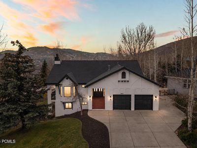 8850 Upper Lando Ln