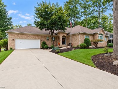 1025 Cedarwood Ln