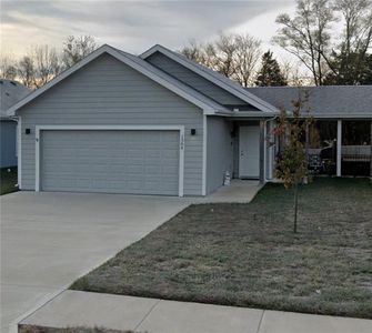 1304 E Joles Dr